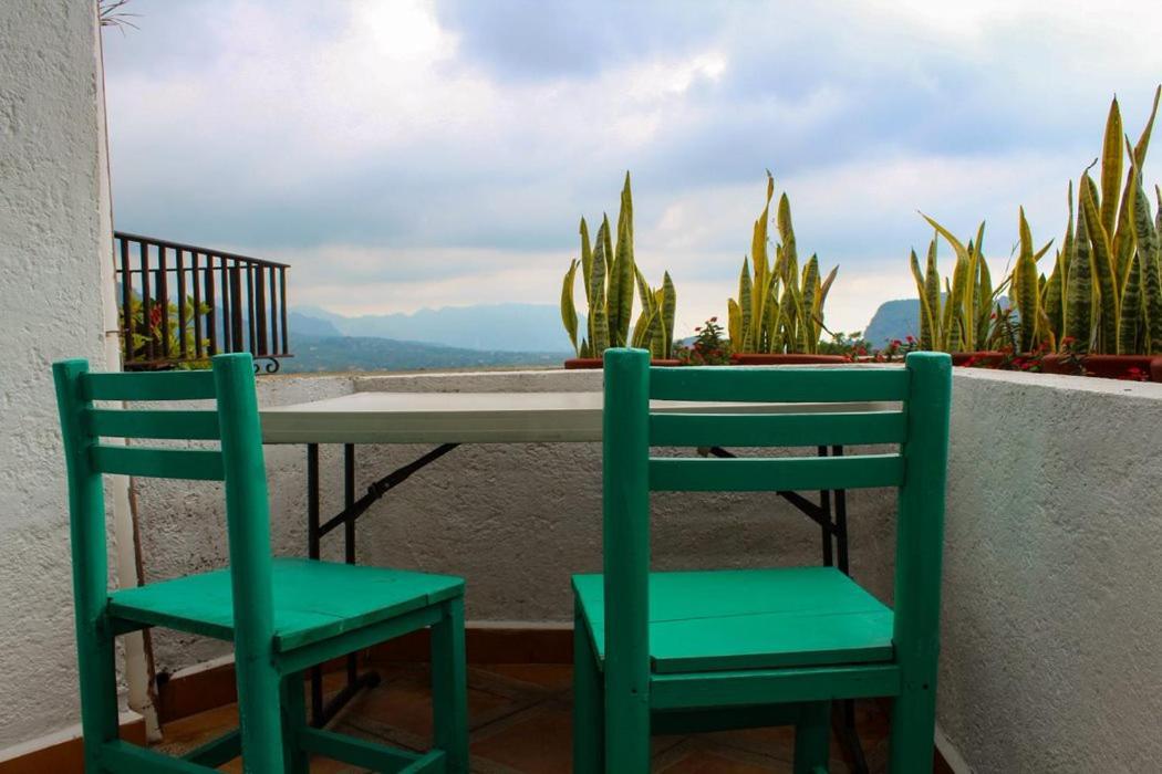 Hotel Casa Pinon Tepoztlán Kültér fotó