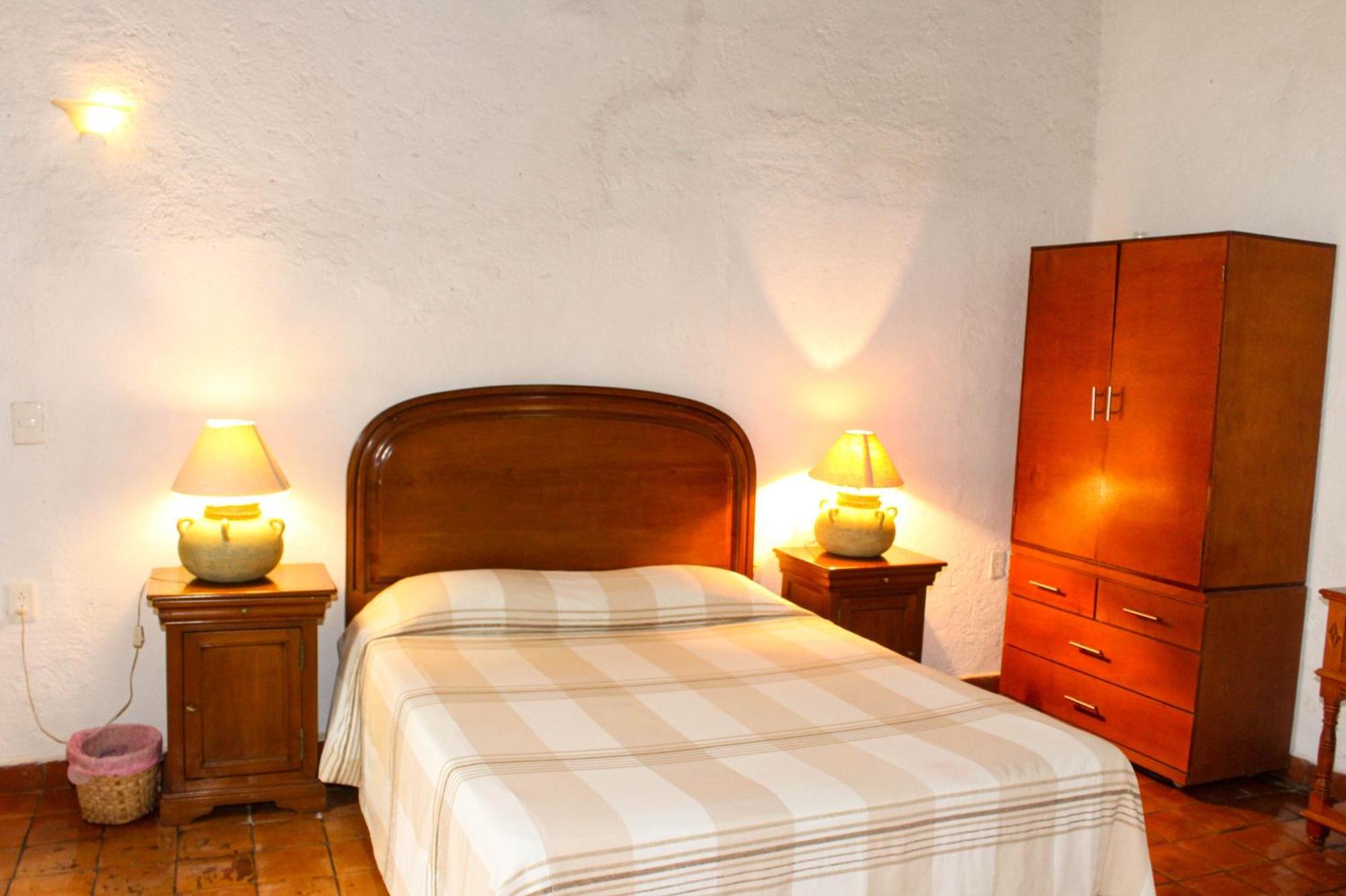 Hotel Casa Pinon Tepoztlán Kültér fotó